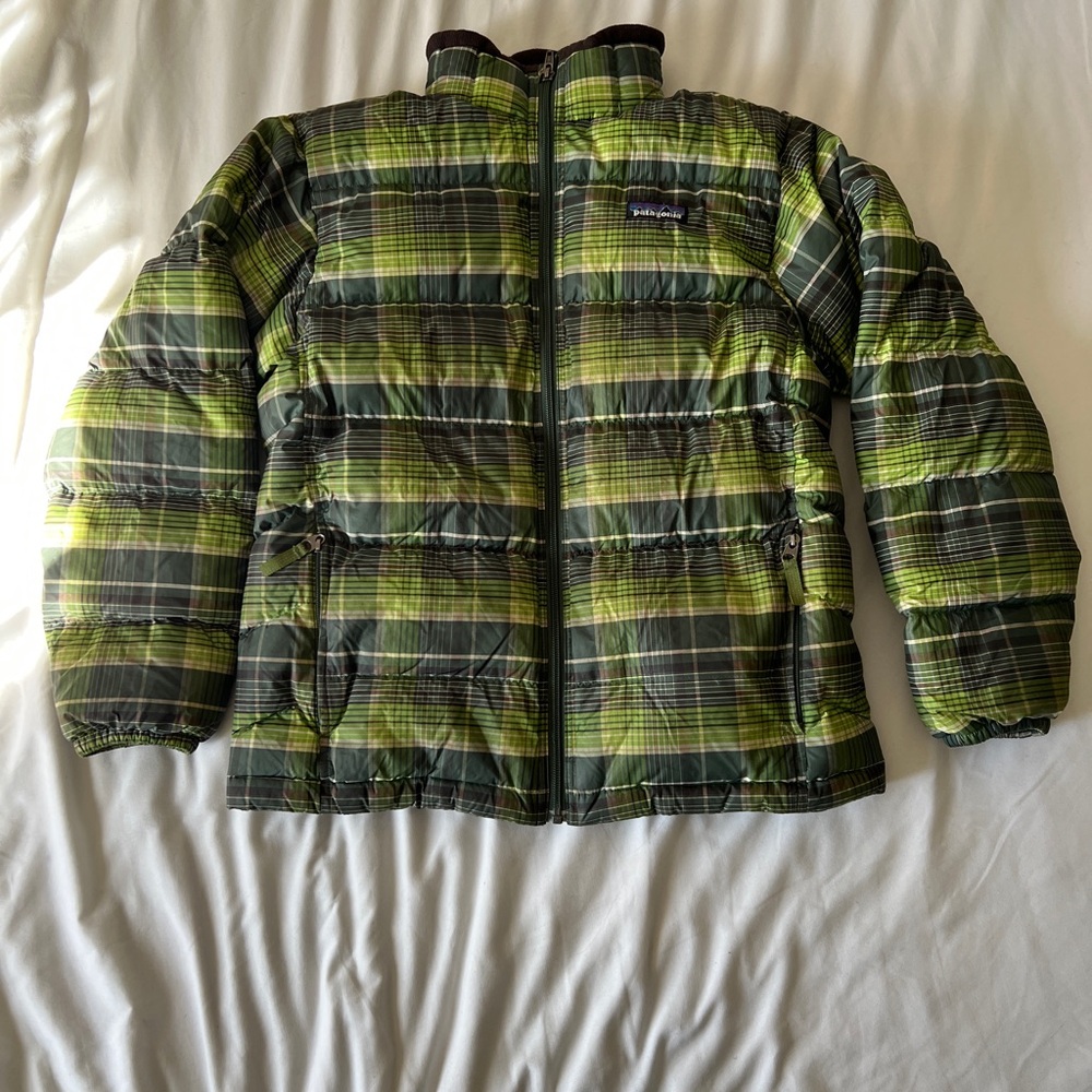 Patagonia boys size 12 Goose Down 700 Fill Insulated Puffer Jacket Green Plaid